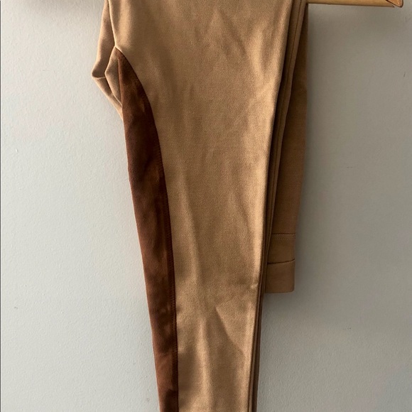 Zara (size small-sexy pants) - Picture 6 of 6